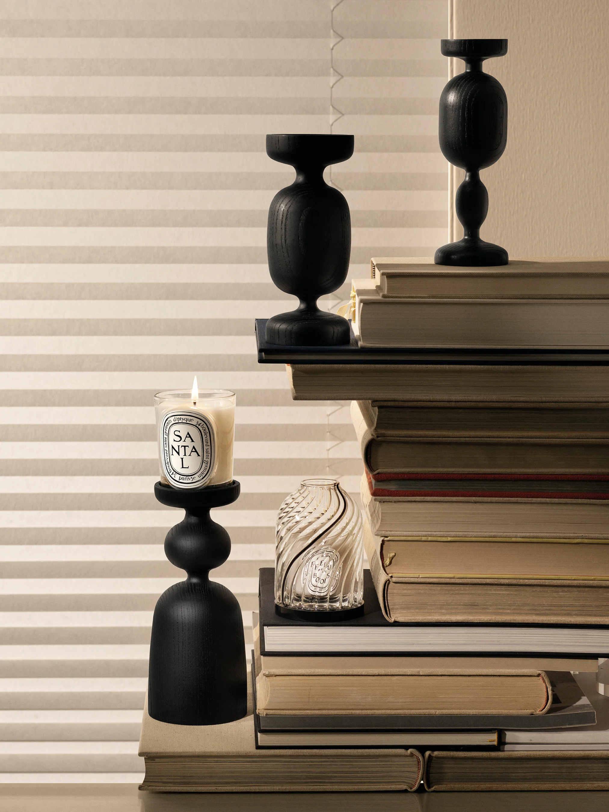 Black Pillar candle holder - For classic candles - Image 3