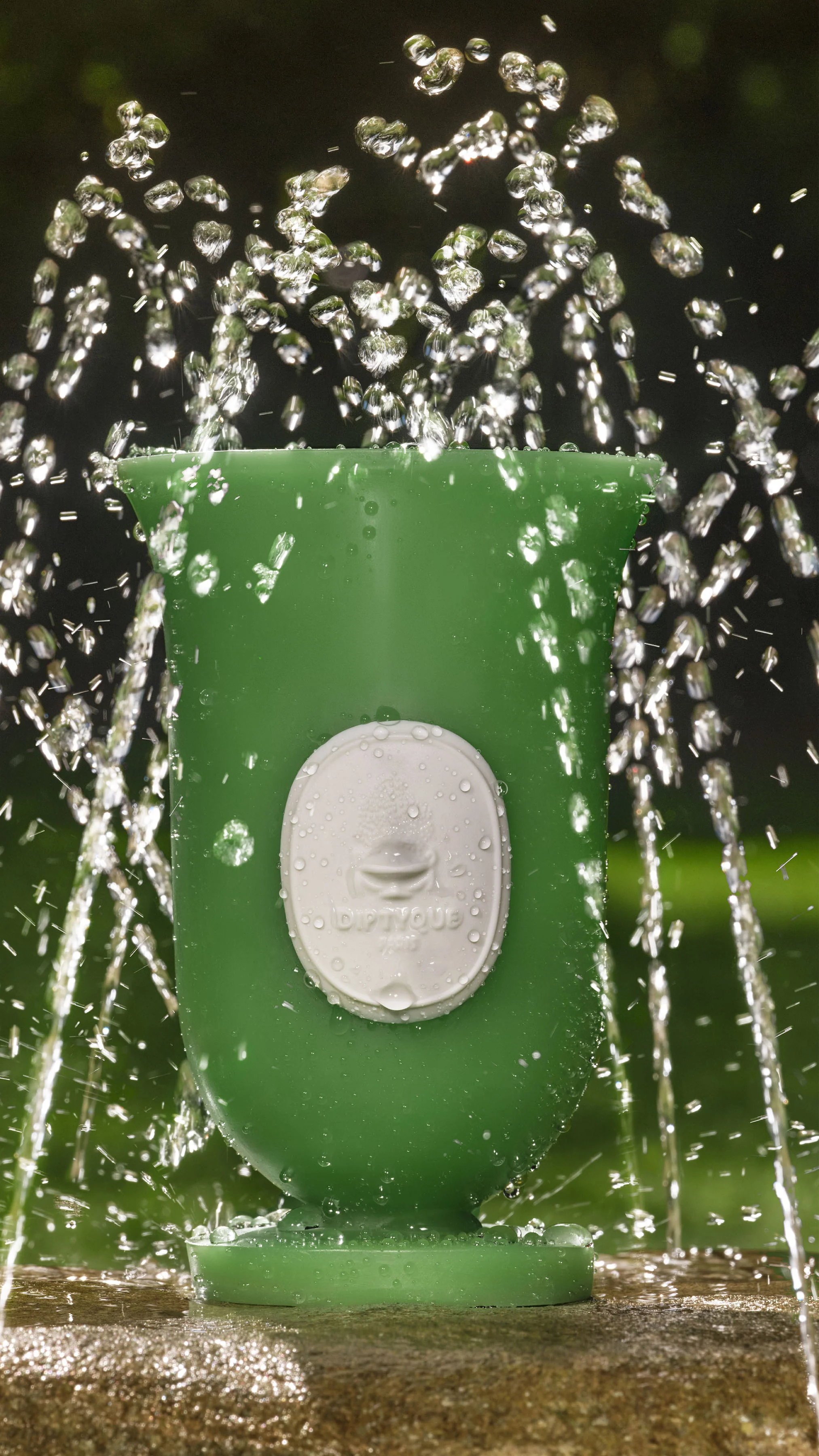 Pine Green Medicis Vase - Small - Image 4
